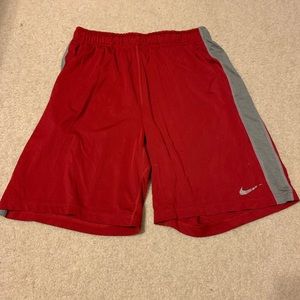 Men’s Large Nike training shorts